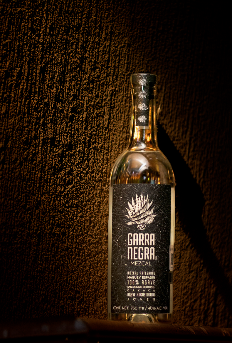 Garra Negra Mezcal Joven Espadín 750 ml - Imagen 3